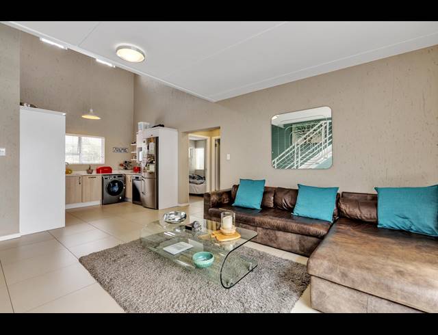 2 BEDROOM APARTMENT FOR SALE IN PAULSHOF